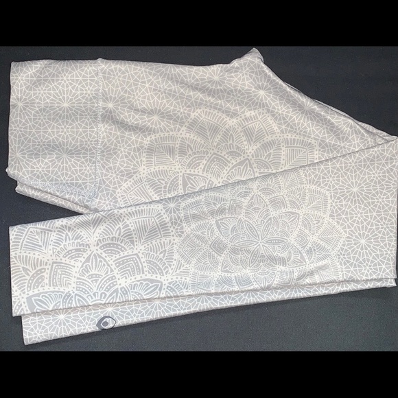 Inner Fire Moroccan Dream Yoga Pants Leggings - Picture 7 of 7